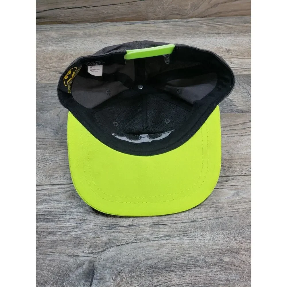Youth OSFM Batman DC Comics Ball Cap Hat SnapBack Flat Bill Gray Green